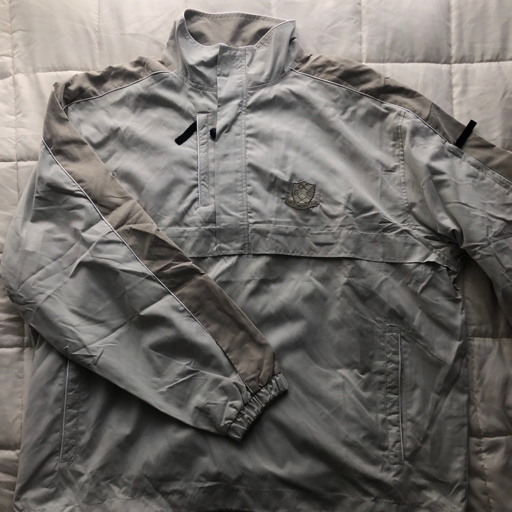 Lightweight zip up jacket